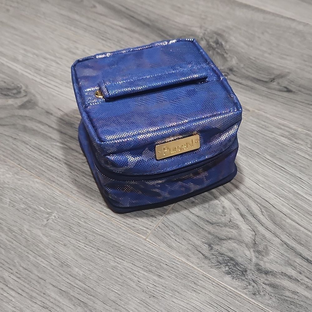 PurseN Metallic Blue Leopard Tiara Vacationer Jewelry Expandable Travel Case